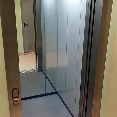 Inmobooking Disseny Apartments